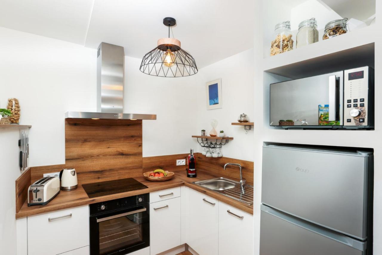 Le Pied A Terre De La Cite - Parking Au Pied De La Cite Apartment การ์กาซอน ภายนอก รูปภาพ