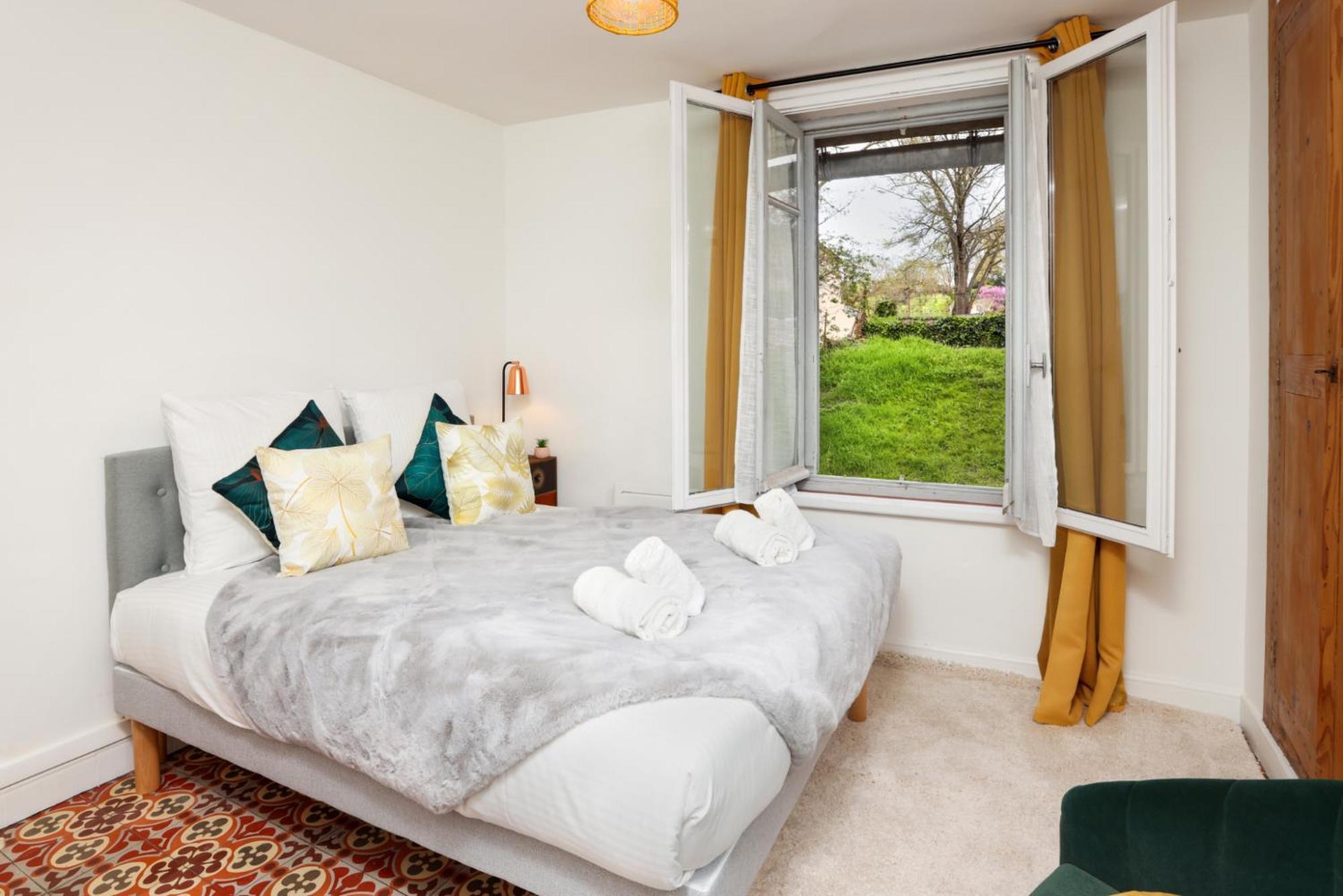 Le Pied A Terre De La Cite - Parking Au Pied De La Cite Apartment การ์กาซอน ห้อง รูปภาพ